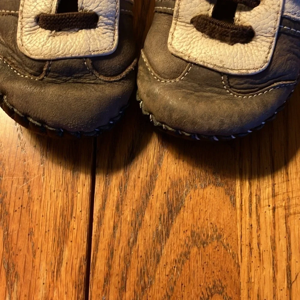 PEDIPED 12-18 months Beige Brown Baby Shoes Velcro Straps Soft Soles Pre…
